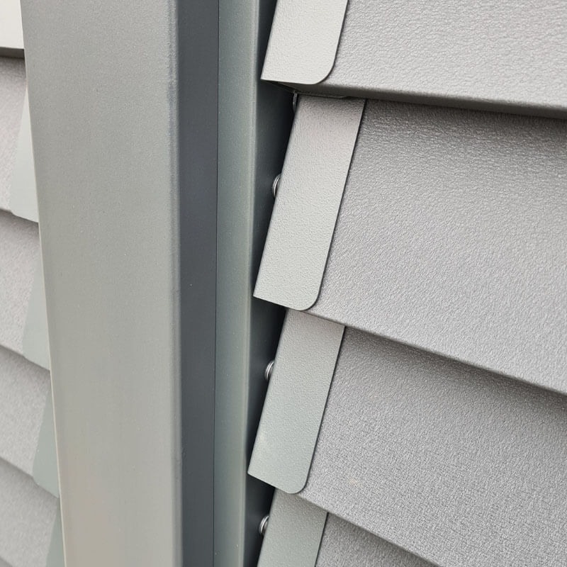 Wytrzymałe i solidne prowadnice do wykonania żaluzji ogrodowych